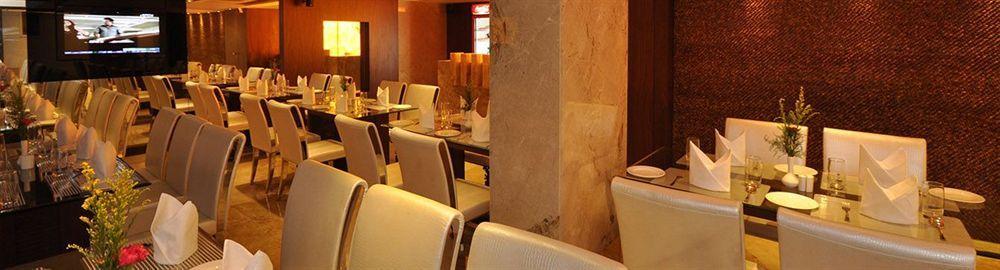 Kempton Hotel Kolkata Luaran gambar
