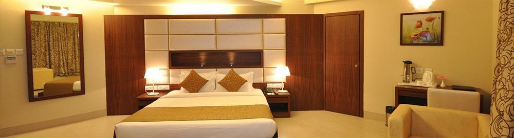 Kempton Hotel Kolkata Luaran gambar