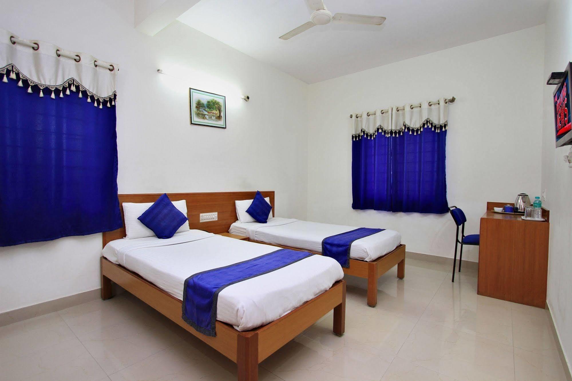 Kempton Hotel Kolkata Luaran gambar
